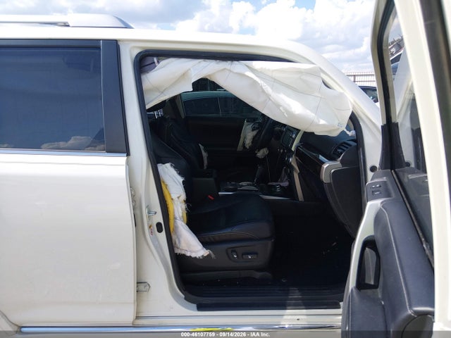 Продаж на аукціоні авто 2018 Toyota 4runner Limited, vin: JTEBU5JR4J5507751, номер лоту: 46107759