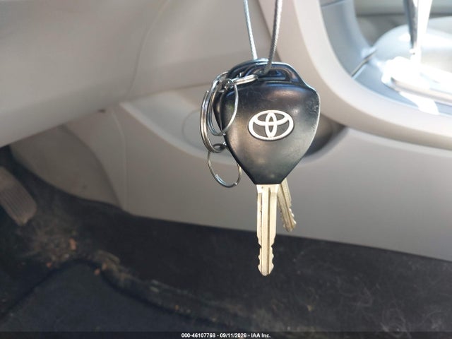 2010 Toyota Corolla Le მანქანა იყიდება აუქციონზე, vin: 1NXBU4EE5AZ258836, აუქციონის ნომერი: 46107768