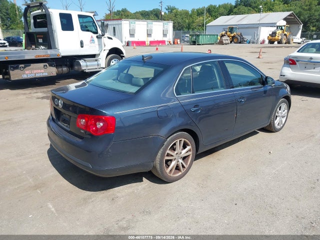 46107775 :رقم المزاد ، 3VWSF71K86M623000 vin ، 2006 Volkswagen Jetta 2.5 مزاد بيع
