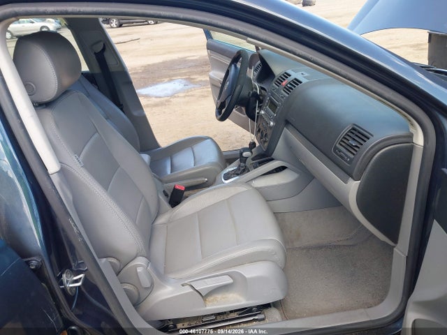 46107775 :رقم المزاد ، 3VWSF71K86M623000 vin ، 2006 Volkswagen Jetta 2.5 مزاد بيع
