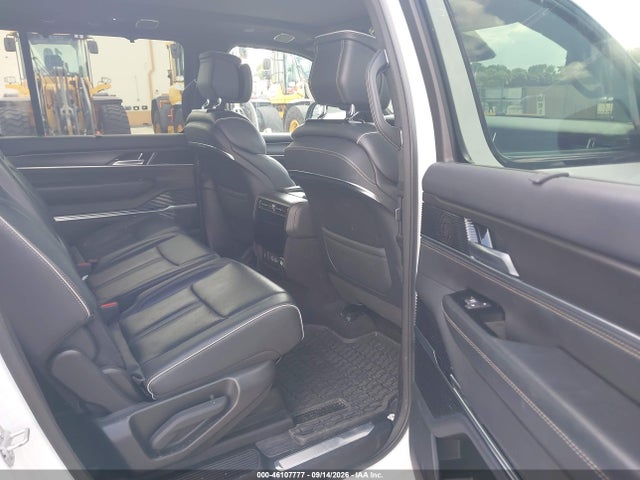 Продаж на аукціоні авто 2024 Jeep Grand Wagoneer L Series Ii 4x4, vin: 1C4SJSFP0RS158409, номер лоту: 46107777