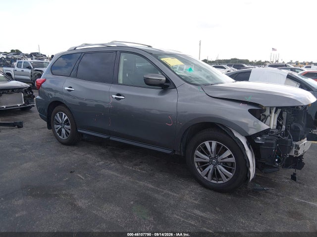 46107790 :رقم المزاد ، 5N1DR2AN4LC617803 vin ، 2020 Nissan Pathfinder S 2wd مزاد بيع