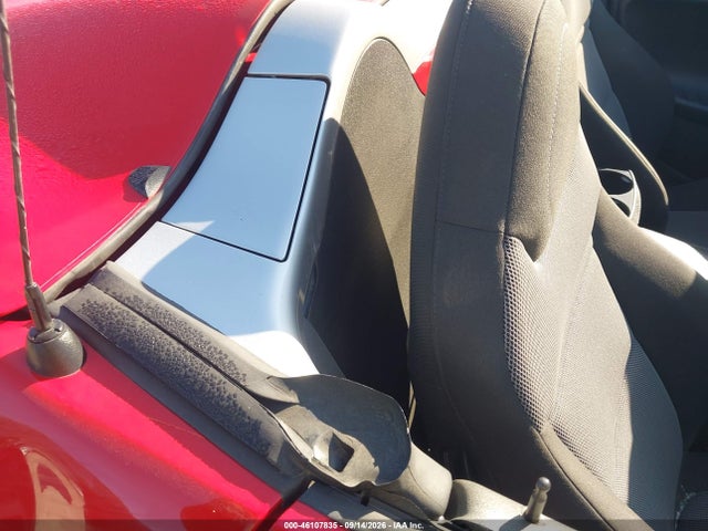 46107835 :رقم المزاد ، 1G2MB35B47Y137210 vin ، 2007 Pontiac Solstice مزاد بيع