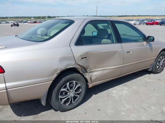 Продаж на аукціоні авто 1998 Toyota Camry Le, vin: 4T1BG22K2WU277308, номер лоту: 46107856
