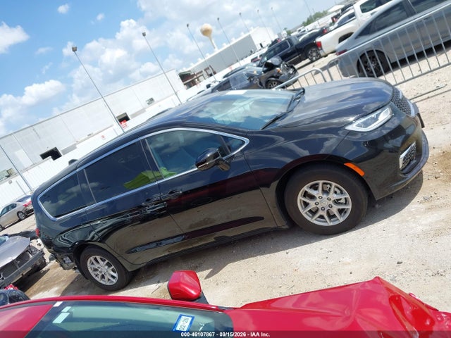Aukcja sprzedaży 2026 Chrysler Pacifica Select, vin: 2C4RC1BG2TR263728, numer aukcji: 46107867