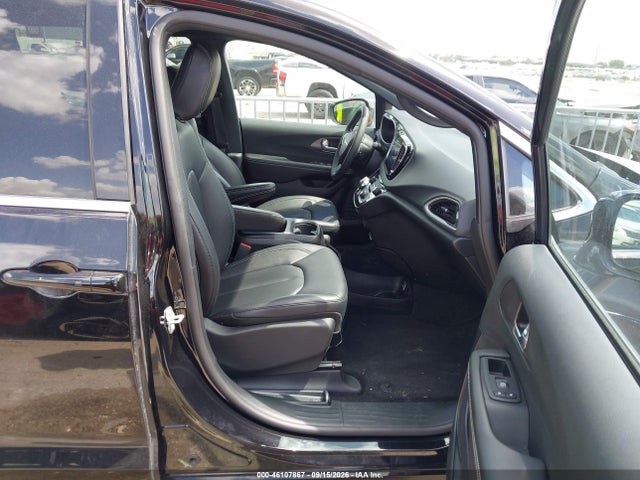 Aukcja sprzedaży 2026 Chrysler Pacifica Select, vin: 2C4RC1BG2TR263728, numer aukcji: 46107867