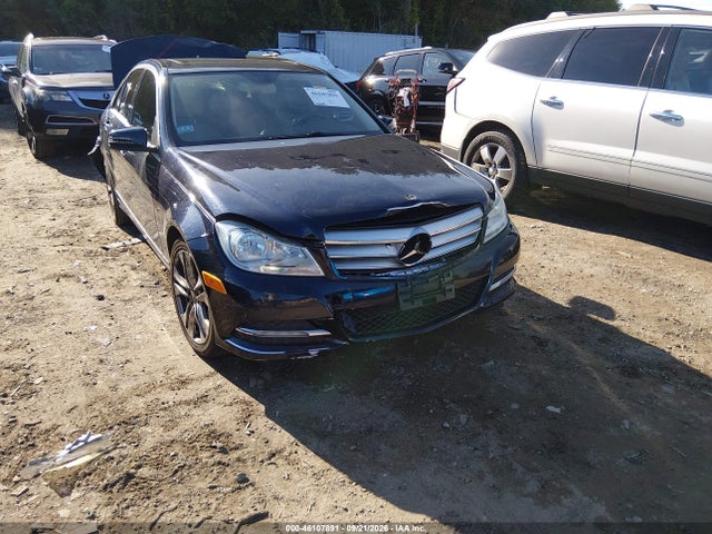 Aukcja sprzedaży 2013 Mercedes-benz C 300 Luxury 4matic, vin: WDDGF8AB4DR274014, numer aukcji: 46107891