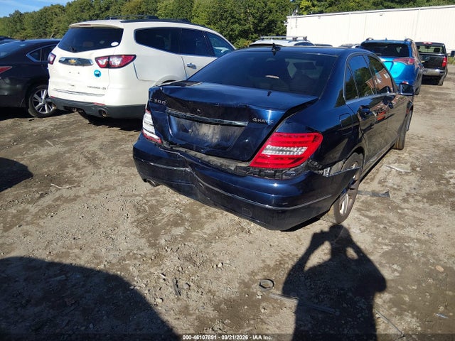Aukcja sprzedaży 2013 Mercedes-benz C 300 Luxury 4matic, vin: WDDGF8AB4DR274014, numer aukcji: 46107891