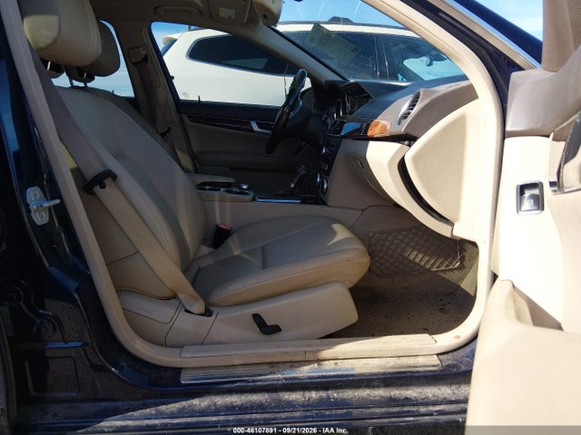 Aukcja sprzedaży 2013 Mercedes-benz C 300 Luxury 4matic, vin: WDDGF8AB4DR274014, numer aukcji: 46107891