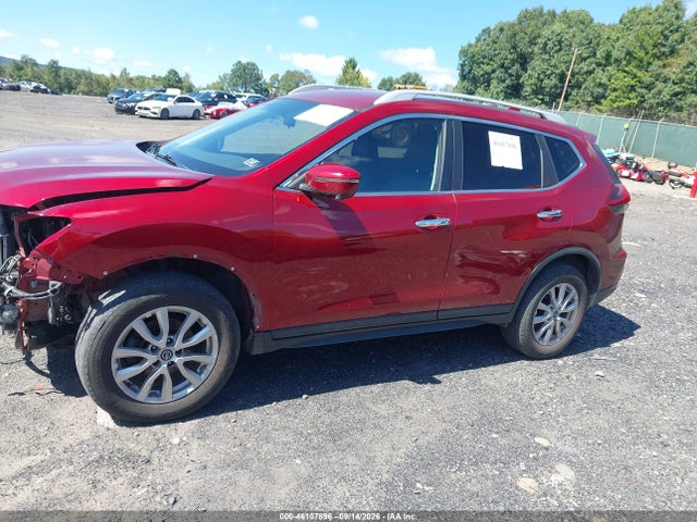2018 Nissan Rogue Sv მანქანა იყიდება აუქციონზე, vin: 5N1AT2MV7JC804174, აუქციონის ნომერი: 46107896