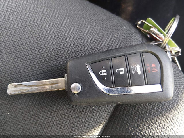2022 Toyota Corolla Le მანქანა იყიდება აუქციონზე, vin: JTDEPMAE1NJ215097, აუქციონის ნომერი: 46107902