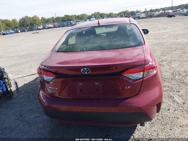 2022 Toyota Corolla Le მანქანა იყიდება აუქციონზე, vin: JTDEPMAE1NJ215097, აუქციონის ნომერი: 46107902
