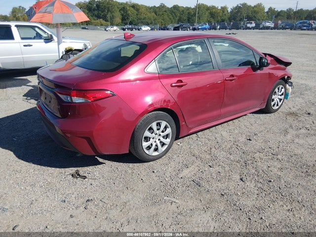2022 Toyota Corolla Le მანქანა იყიდება აუქციონზე, vin: JTDEPMAE1NJ215097, აუქციონის ნომერი: 46107902