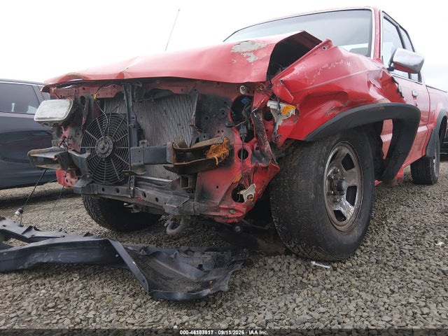 46107917 :رقم المزاد ، JM2UF6148N0290463 vin ، 1992 Mazda B2600 Cab Plus مزاد بيع