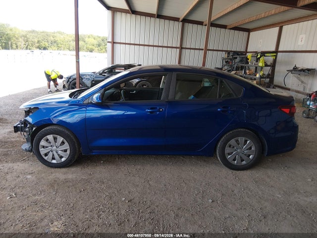 2020 Kia Rio S მანქანა იყიდება აუქციონზე, vin: 3KPA24AD8LE263162, აუქციონის ნომერი: 46107950