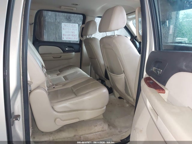46107971 :رقم المزاد ، 3GNGK26KX8G189655 vin ، 2008 Chevrolet Suburban 2500 Lt مزاد بيع