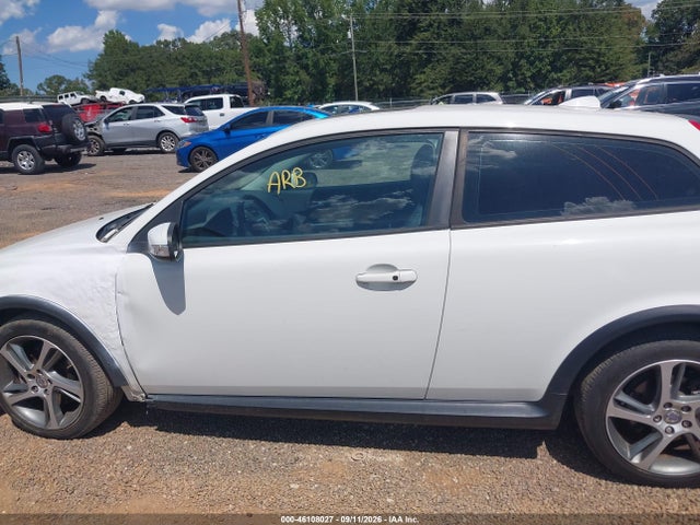 Продаж на аукціоні авто 2013 Volvo C30 T5, vin: YV1672MK5D2300263, номер лоту: 46108027