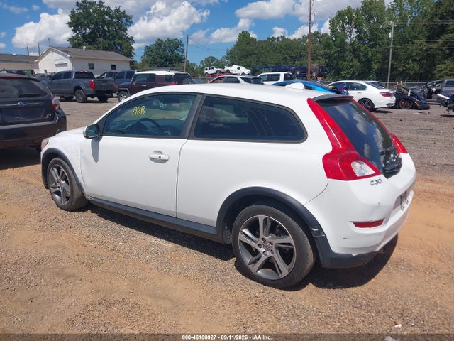 Продаж на аукціоні авто 2013 Volvo C30 T5, vin: YV1672MK5D2300263, номер лоту: 46108027