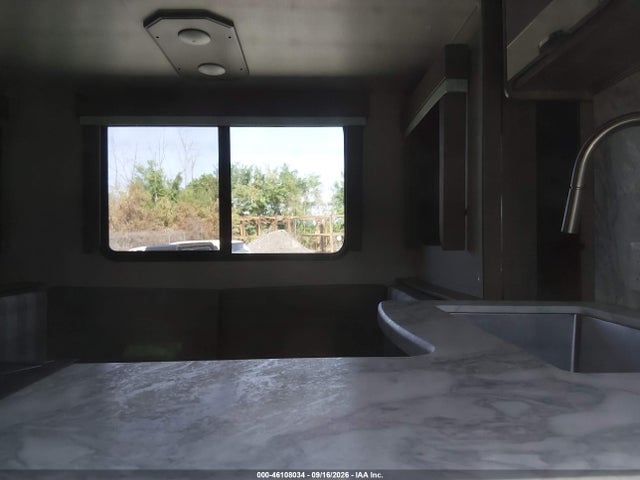 46108034 :رقم المزاد ، 573TE3025M5505168 vin ، 2021 Grand Design Imagine مزاد بيع