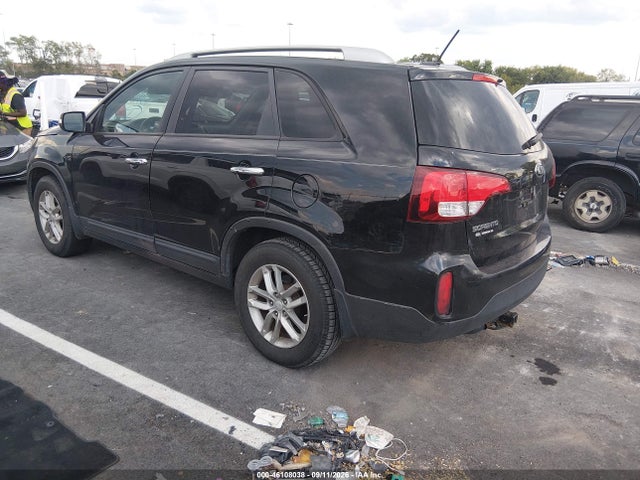46108038 :رقم المزاد ، 5XYKT3A66FG615594 vin ، 2015 Kia Sorento Lx مزاد بيع