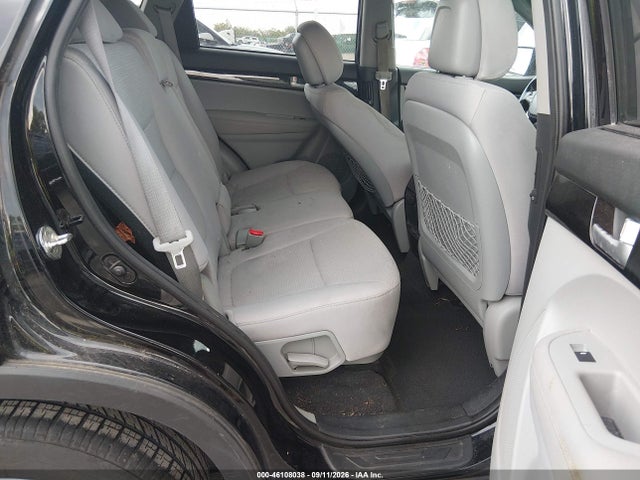 46108038 :رقم المزاد ، 5XYKT3A66FG615594 vin ، 2015 Kia Sorento Lx مزاد بيع