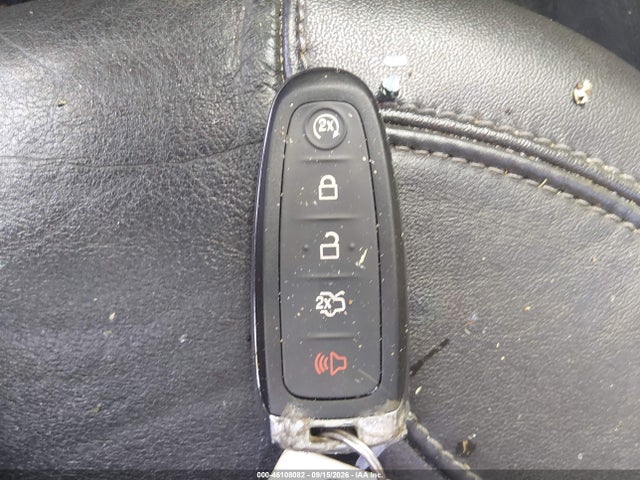 46108082 :رقم المزاد ، 1FAHP2E85FG112694 vin ، 2015 Ford Taurus Sel مزاد بيع