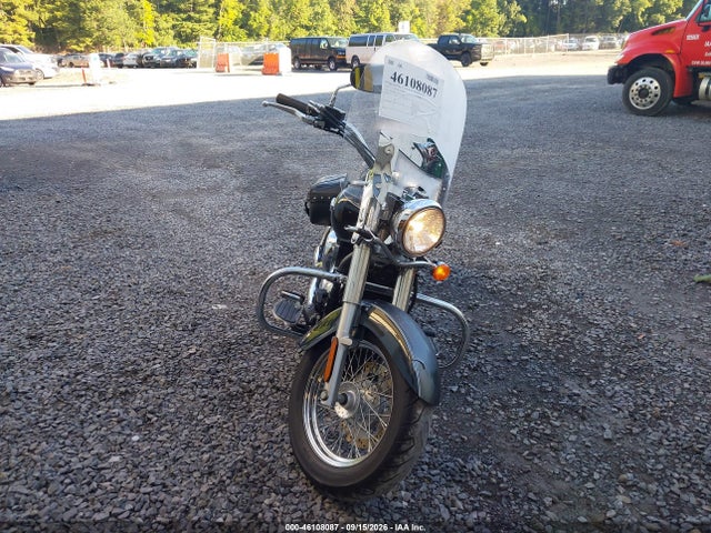46108087 :رقم المزاد ، JKAVN2D11MA066282 vin ، 2021 Kawasaki Vn900 D مزاد بيع