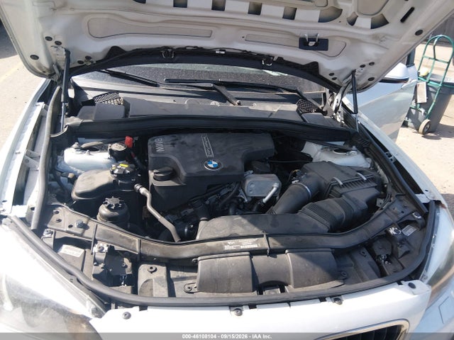 2015 Bmw X1 Xdrive28i მანქანა იყიდება აუქციონზე, vin: WBAVL1C53FVY28336, აუქციონის ნომერი: 46108104