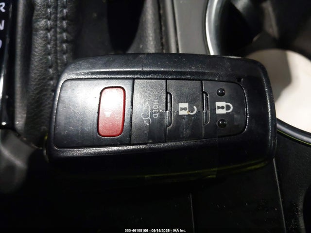 46108106 :رقم المزاد ، 5TDGZRBH8NS247945 vin ، 2022 Toyota Highlander Xle مزاد بيع