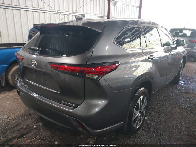 46108106 :رقم المزاد ، 5TDGZRBH8NS247945 vin ، 2022 Toyota Highlander Xle مزاد بيع