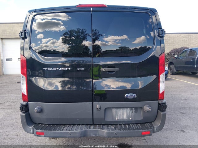 46108143 :رقم المزاد ، 1FBZX2ZM5JKB52872 vin ، 2018 Ford Transit-350 Xl مزاد بيع