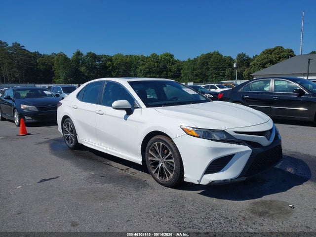 Продаж на аукціоні авто 2018 Toyota Camry Se, vin: 4T1B11HKXJU561894, номер лоту: 46108145