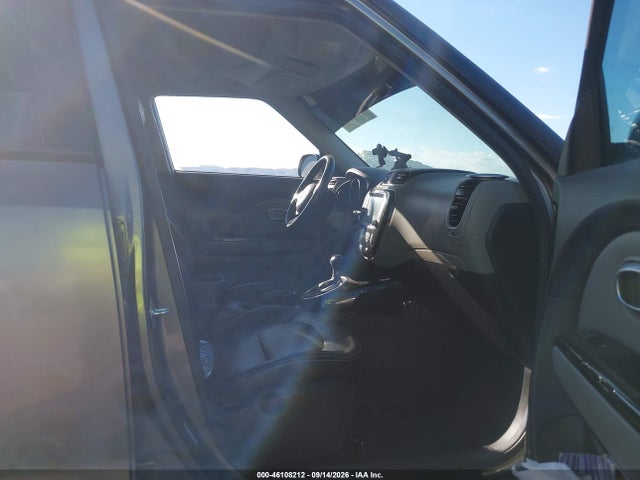 KNDJP3A59G7272639 KIA SOUL +