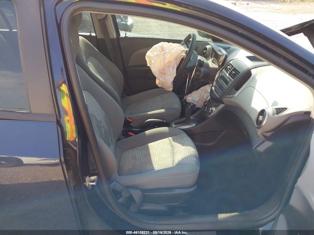 Aukcja sprzedaży 2015 Chevrolet Sonic Ls Auto, vin: 1G1JA5SH0F4217768, numer aukcji: 46108221