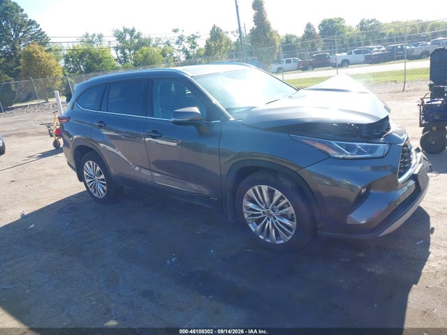 46108302 :رقم المزاد ، 5TDEBRCH4SS657079 vin ، 2025 Toyota Highlander Hybrid Platinum مزاد بيع