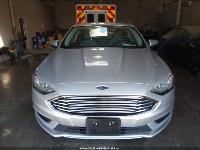 Продажа на аукционе авто 2018 Ford Fusion Hybrid S, vin: 3FA6P0UU8JR279059, номер лота: 46108307