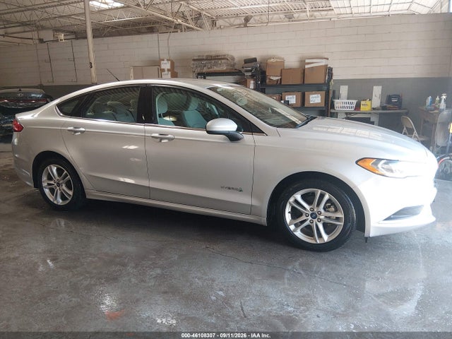 Продажа на аукционе авто 2018 Ford Fusion Hybrid S, vin: 3FA6P0UU8JR279059, номер лота: 46108307