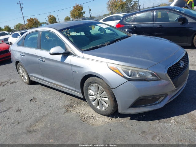 Hyundai Sonata Hybrid Se 2016 KMHE24L16GA013234 головне зображення