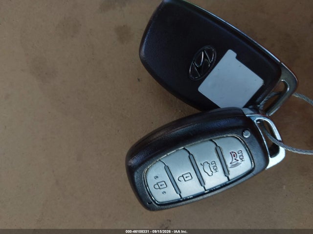Продажа на аукционе авто 2016 Hyundai Sonata Hybrid Se, vin: KMHE24L16GA013234, номер лота: 46108331