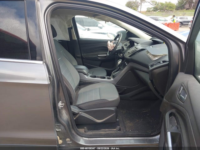 2014 Ford Escape Se მანქანა იყიდება აუქციონზე, vin: 1FMCU0GX4EUE52176, აუქციონის ნომერი: 46108347