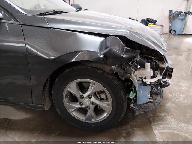 46108349 :رقم المزاد ، 5NPLL4AG8MH049303 vin ، 2021 Hyundai Elantra Se مزاد بيع