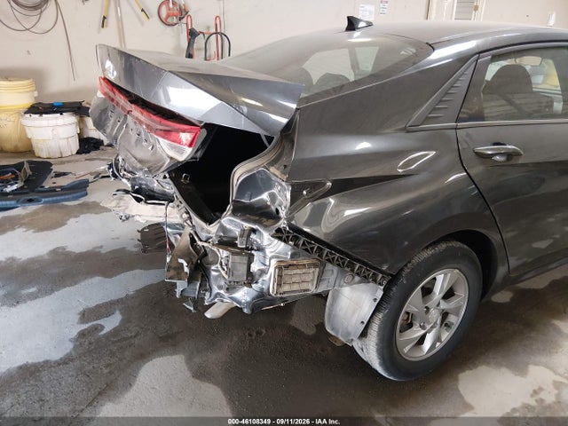 46108349 :رقم المزاد ، 5NPLL4AG8MH049303 vin ، 2021 Hyundai Elantra Se مزاد بيع