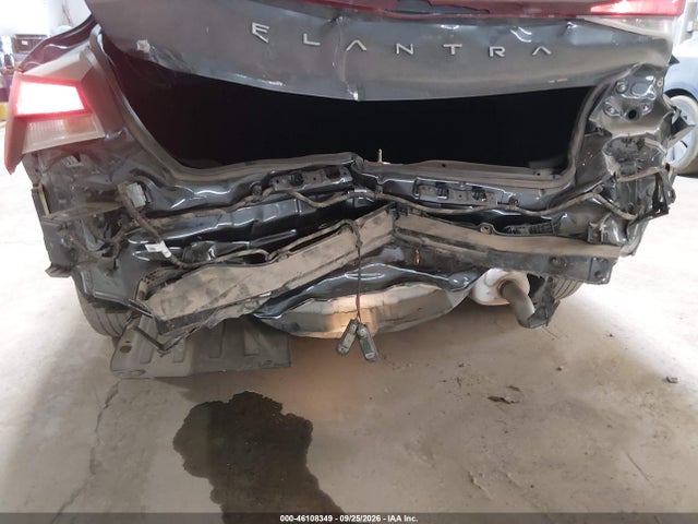 46108349 :رقم المزاد ، 5NPLL4AG8MH049303 vin ، 2021 Hyundai Elantra Se مزاد بيع