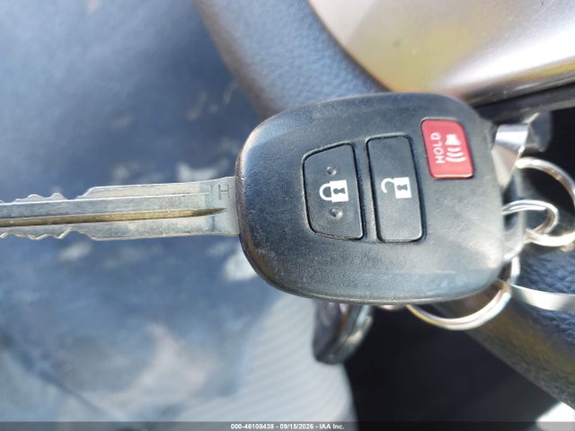 2013 Toyota Rav4 Xle მანქანა იყიდება აუქციონზე, vin: 2T3RFREV6DW019412, აუქციონის ნომერი: 46108438