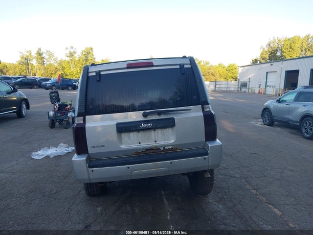 46108481 :رقم المزاد ، 1J4RG4GK1AC158293 vin ، 2010 Jeep Commander Sport مزاد بيع