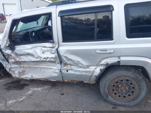 46108481 :رقم المزاد ، 1J4RG4GK1AC158293 vin ، 2010 Jeep Commander Sport مزاد بيع