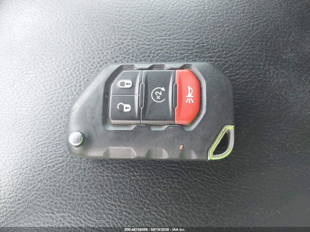 1C6JJTAG4PL516926 Jeep Gladiator Sport S 4x4