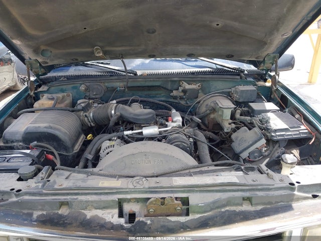 46108489 :رقم المزاد ، 1GNEK13R8TJ326215 vin ، 1996 Chevrolet Tahoe K1500 مزاد بيع