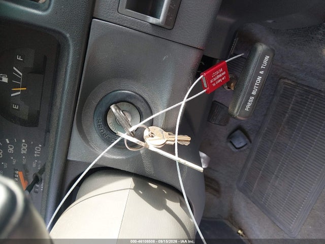 46108508 :رقم المزاد ، JT4VD20A8P0011109 vin ، 1993 Toyota T100 مزاد بيع
