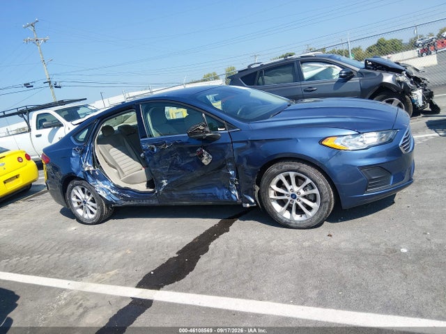 46108569 :رقم المزاد ، 3FA6P0HDXKR159548 vin ، 2019 Ford Fusion Se مزاد بيع